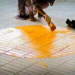 Malowanie płytek w łazience: kiedy warto, a kiedy lepiej zrezygnować z DIY?